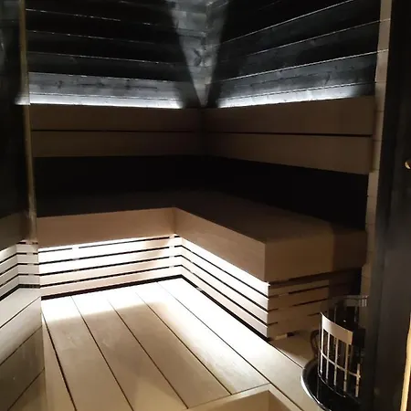 Apartament Louhi A Äkäslompolo