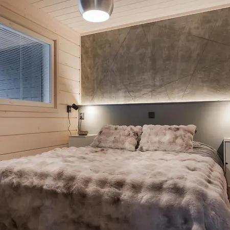 Louhi A * Äkäslompolo